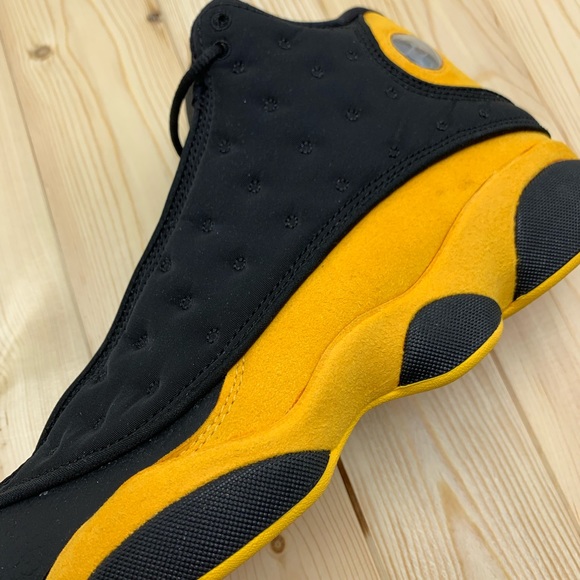 *SOLD*Nike Air Jordan 13 Retro Melo Class of 2002 - Picture 2 of 8